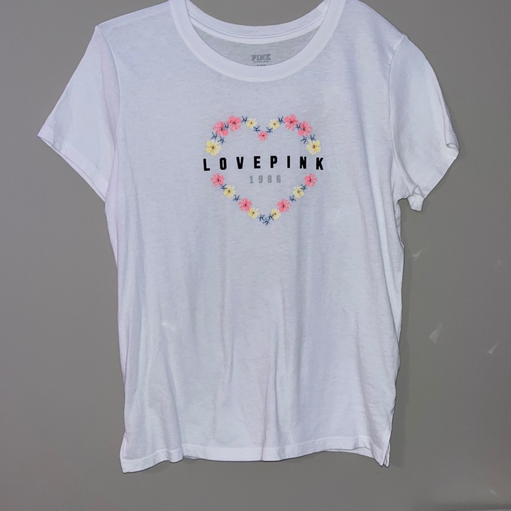PINK size m graphic white t shirt